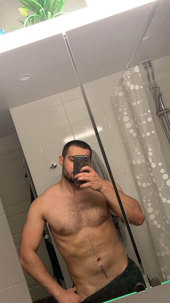 thestraightdud1's tweet photo. Maximimilian. A good friend of mine who wants to help with this account. He is a boxer from Croatia. 19 years old. He likes blonde girls and has 22 CM. DM if U like and want see more. 
#hotguys #hotguysoftwitter #muscles #onlyfans #straightguy https://t.co/uh7U4ojQ47