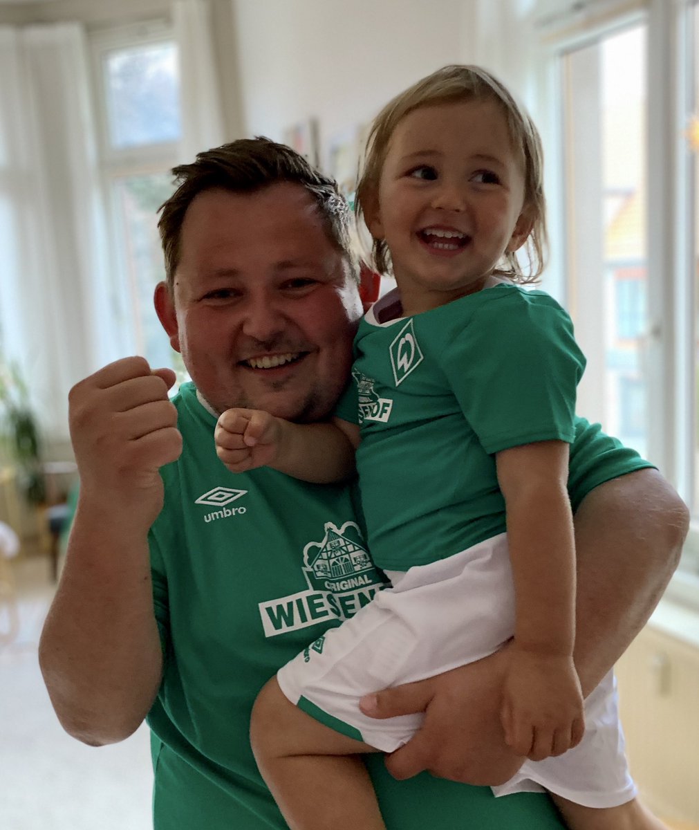 nils_johannson's tweet photo. WIR SIND @werderbremen #klassenerhalt #fchsvw #lemslang https://t.co/rQkknvMYRy
