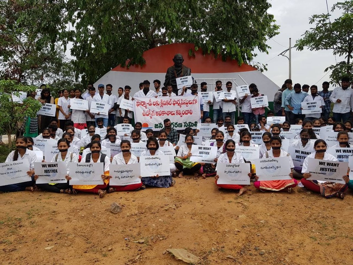 BeharaChatrapa1's tweet photo. We want justice for our course @allanani_ysrcp @YSRCParty @ysjagan @ArogyaAndhra @AndhraPradeshCM @SakshiHDTV https://t.co/55yJrRkTiq