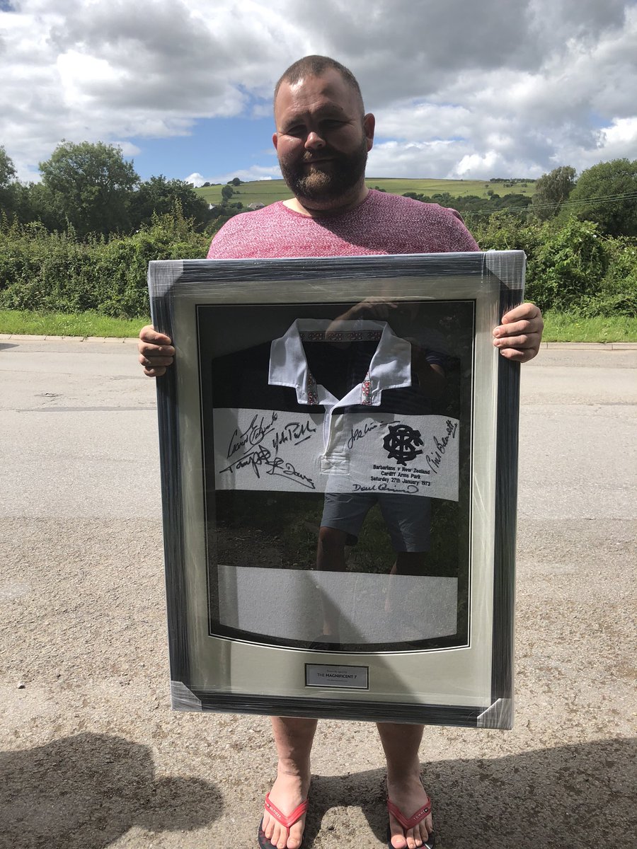 TheEventsRoom's tweet photo. Congratulations to Matthew @Thecrispycod who is the lucky winner of the Signed & Framed ‘Special Edition’ Magnificent Seven Jersey. Many thanks for your generous support. #thattry #garethedwards #whatascore https://t.co/LjMjOIS8yH