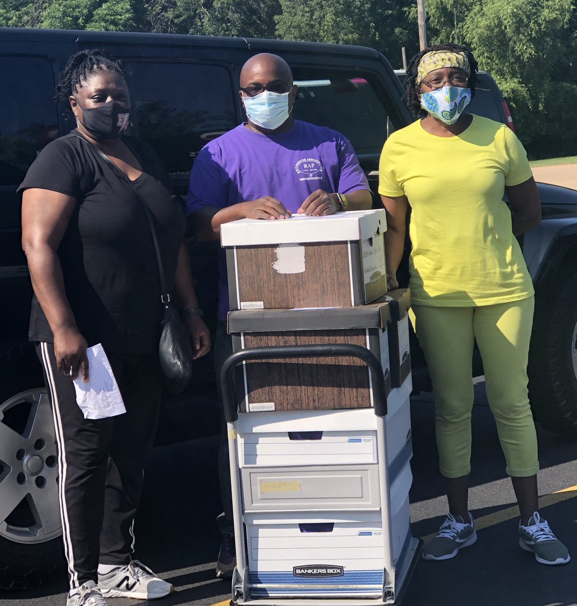 RAP and RTA members delivered hundreds of books to Rochester Rec Centers. Educators care about our students keeping up with their reading through the summer #RAPStrong