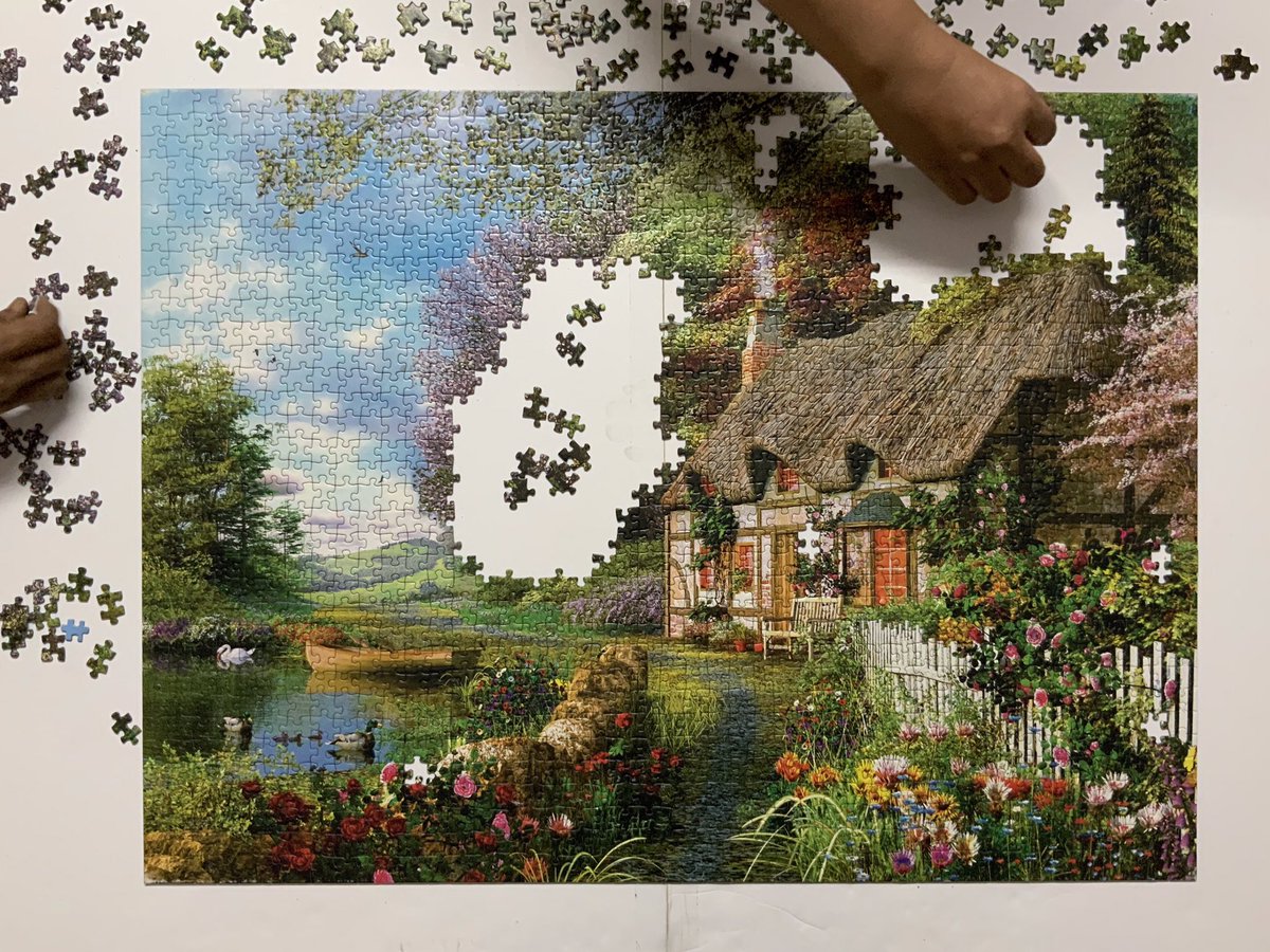 bluefishtales's tweet photo. It is a pleasure to be working on #puzzles for @RavensburgerNA - a brand that has a legacy of creating beautiful imagery for every age group and ability level!
Kudos to their amazing #artists too!
#bluefishtales #ravensburgerpuzzle #puzzledesign #jigsawpuzzles #quarantinepuzzle https://t.co/N8hAuJoHCw