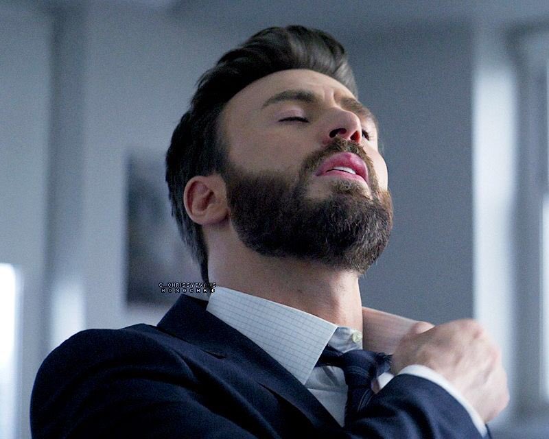 16/10 andy barber makes me go absolutely FERAL. and uhm no i totally didn’t have a heart rate of 148 bpm after watching episode five n e ways—