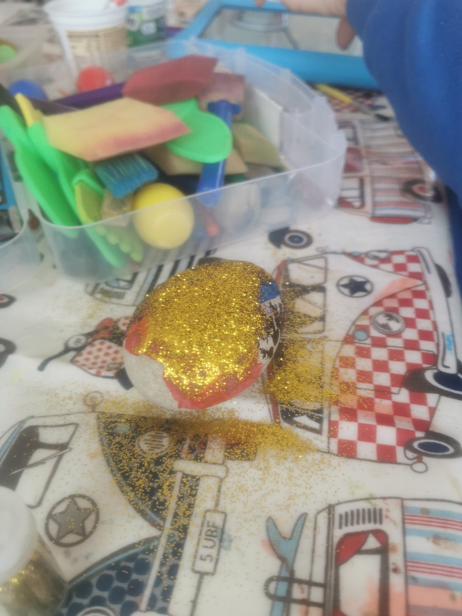 KimberleyPres17's tweet photo. Errm, this is a rocket! @JCAWakefield https://t.co/C4ImlrzBDV