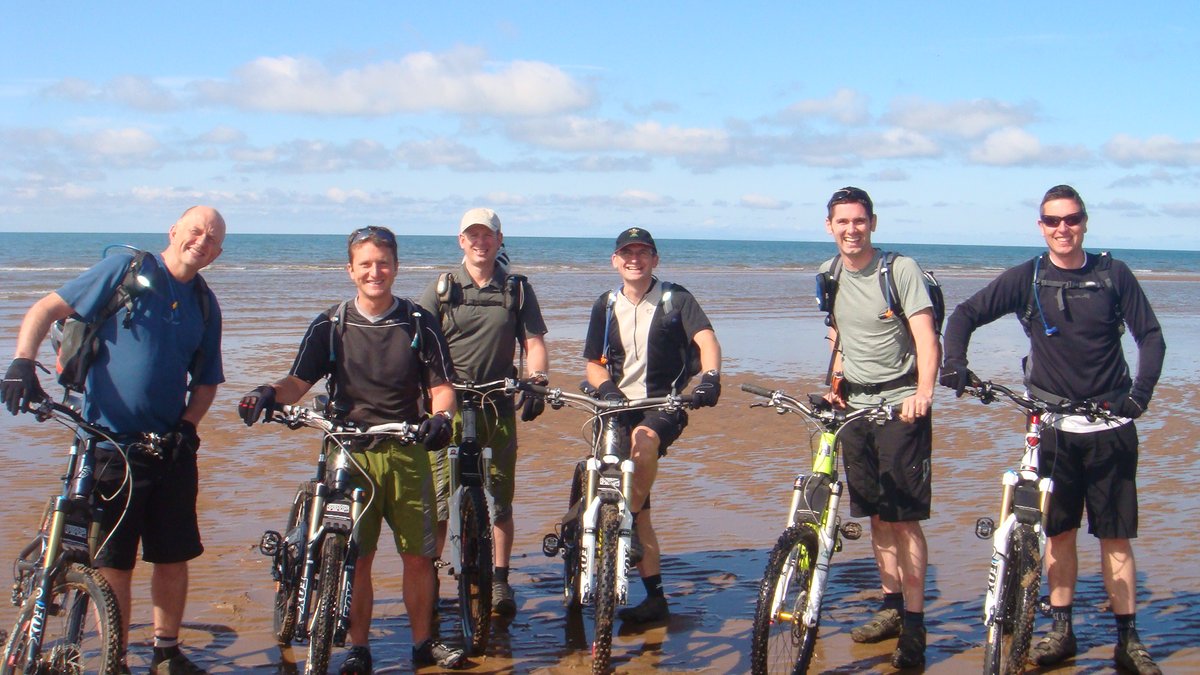 c2c_Packhorse's tweet photo. #Cyclingholidays | Looking for a #cyclingchallenge? #coasttocoast has the most exhilarating #MTB &amp; #roadbiking routes with stunning views &amp; the best #cyclingchallenges in #England #TheHonisterPass #TheStruggle &amp; Wrynose - a definite for the #2020BucketList https://t.co/GZymZIC4jt https://t.co/dO1Oezgluc