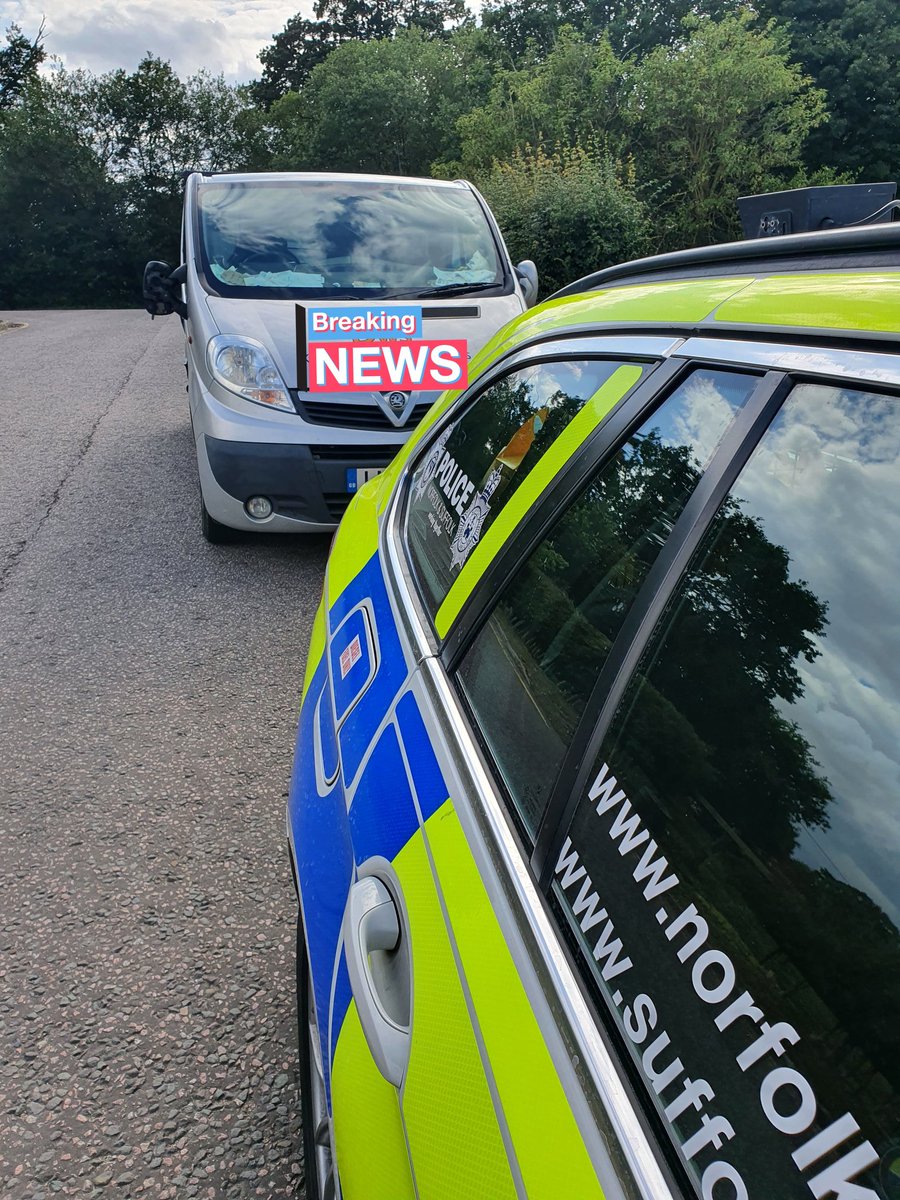 NSRAPT's tweet photo. This vehicle was stopped after being seen on the #A14 at #Woolpit this evening. The driver was found to be #disqualified from driving and therefore uninsured...to make matters worse he was also over the  drink drive limit at the roadside #arrested #Fatal4 @PoliceStow #PC1852 https://t.co/Pme9REZcvS