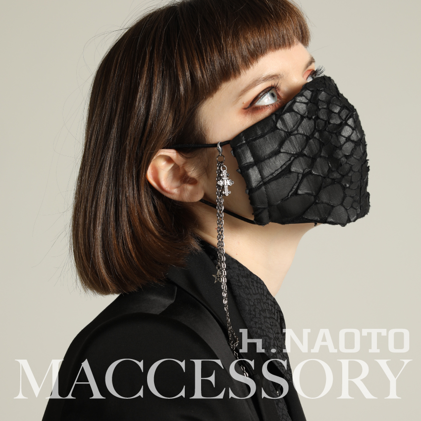 hnaoto_official's tweet photo. 【#MACCESSORY 】
2020年。人類はまるで 耳にピアスやイヤリングをするようにマスクに「MACCESSORY /マクセサリー」を付けて出掛ける事になるだろう。
https://t.co/IyZhiHG7mc
マスク専アクセサリーでファッションを楽しもう!
#ファッションマスク #マスク #マクセサリー #マスク参入 https://t.co/u79mMTWnih