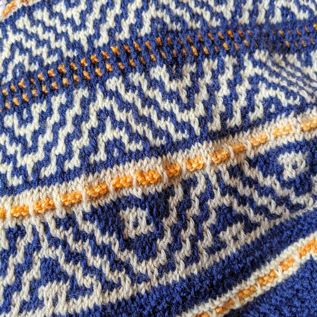 DoveCallKnits's tweet photo. This project feels very zen.
https://t.co/zM6hJPs96o
#knitting #knittersgonnaknit #knitfastdiewarm #knitspiration #knittingobsession #mosaic #mosaicknitting https://t.co/4EpgsVSSA9