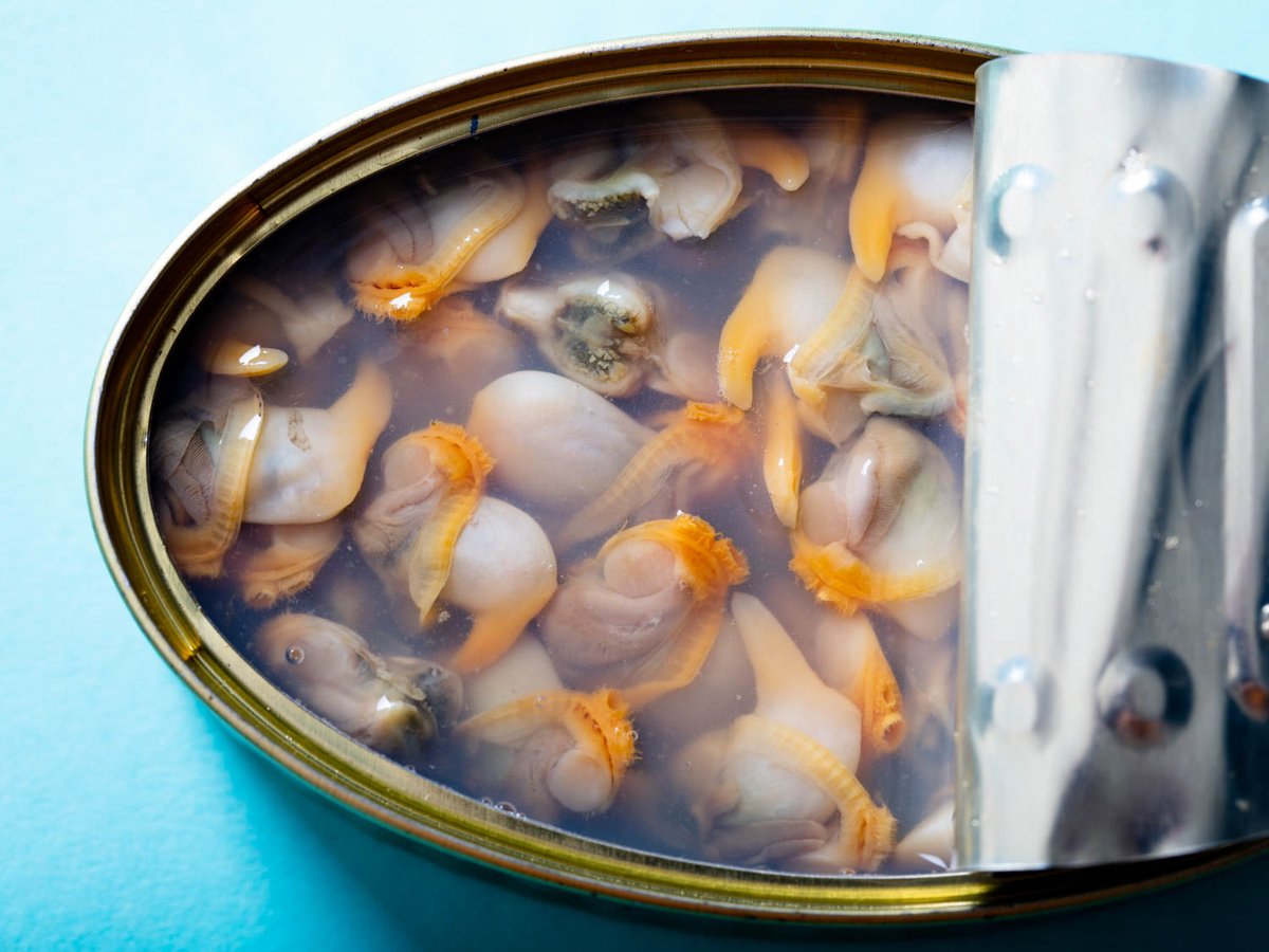 Matiz_Foods's tweet photo. @seriouseats knows exactly how to serve our Matiz Cockles - "Chill for 15 minutes with a few splashes of white wine vinegar or served ceviche-esque with red onion and cilantro, mixing the brine with the lime." #tinnedseafood #matizcockles #tintotable
https://t.co/cpwZJdmMLt https://t.co/deHGzLBOuZ