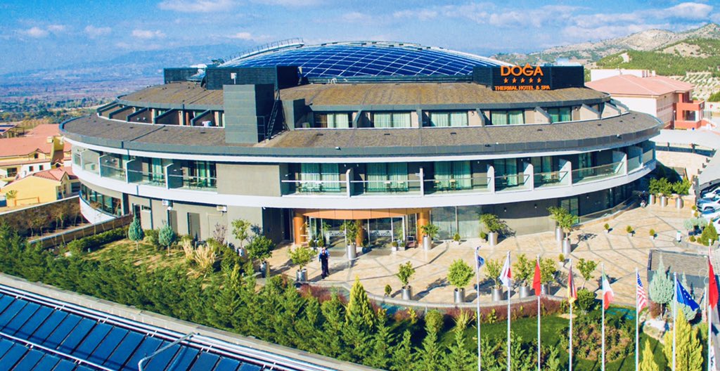 DogaThermal's tweet photo. 🌿 Doğa'yla kal.
Güvende kal
TSE güvenli otel belgesine sahip
#pamukkale #karahayıt #thermalotel #termal #discoverwithus #bizimlekeşfedin #comfort #konfor #meeting #tourism #tourist #instatraveling #doğaylakal #termaliyigelir #hotspringpool #Ohbesağlıkvarmış #termalinkeyfi https://t.co/MO04Z3mVsH