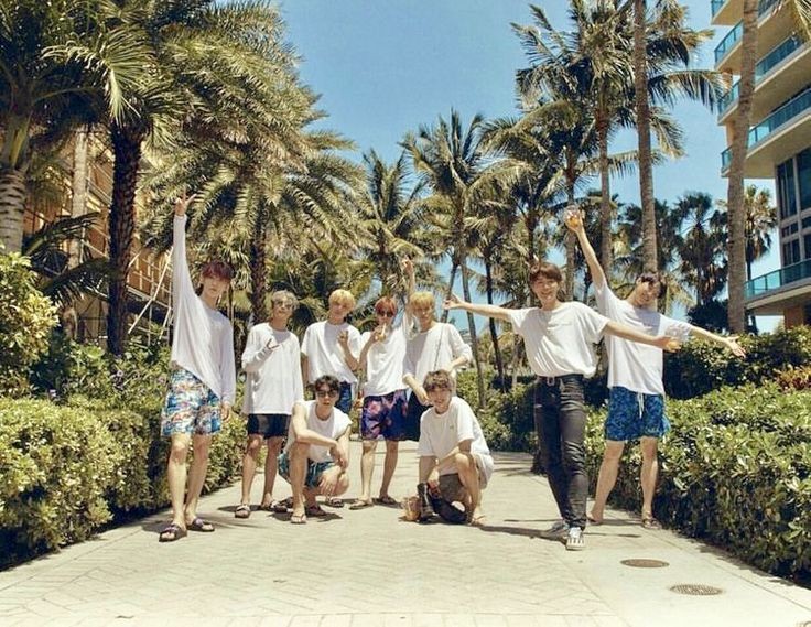 bubuugum's tweet photo. Happy 4th anniversary Nct127💚💚
Makasih udah nemenin aku selamat 2 thn ini💚 thank you for being one of my support systems💚 I love you 💚🌱🌱🌱
 @NCTsmtown_127

#끝이나지_않을_우리칠의_이야기
#우리칠_4주년_축하해 
#4YearsWithNCT127 
#HappyBirthdayNCT127
#OurHero127 https://t.co/sKozThsFpK