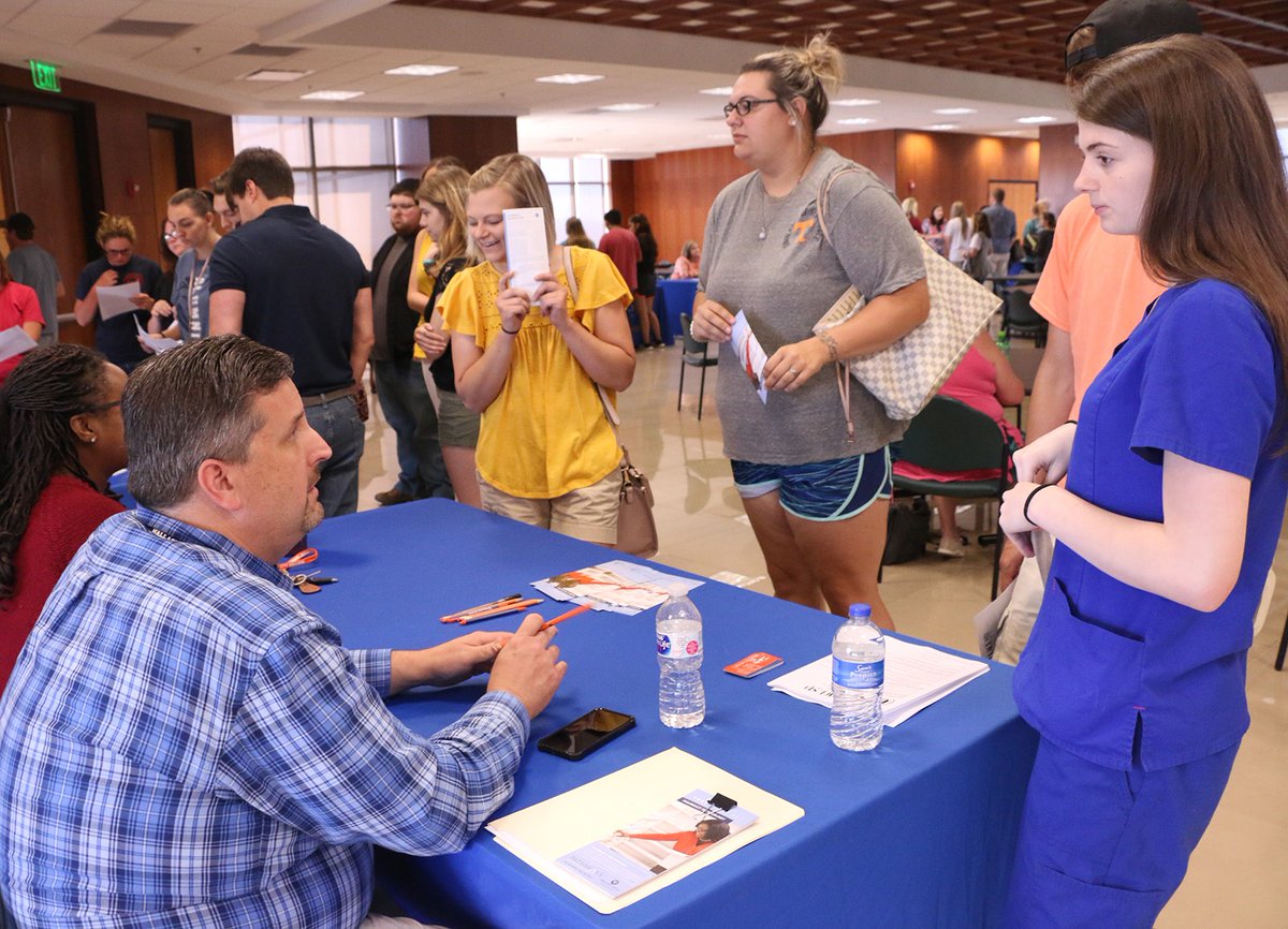 wallacestate's tweet photo. Wallace State is hosting a webinar for students interested in applying to the Health Science programs with openings for Fall 2020! The virtual meeting will take place on Zoom on Tuesday, July 14 at 10 a.m.
View the programs participating and register here: https://t.co/K8IrVLgQO6 https://t.co/NeP0VXtamD