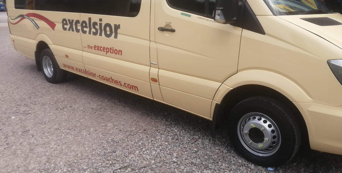 A productive day tidied up the wheels on 7982 as they where looking a little sorry for themselves, amazing how much tidy wheels can really make a difference on a vehicle.