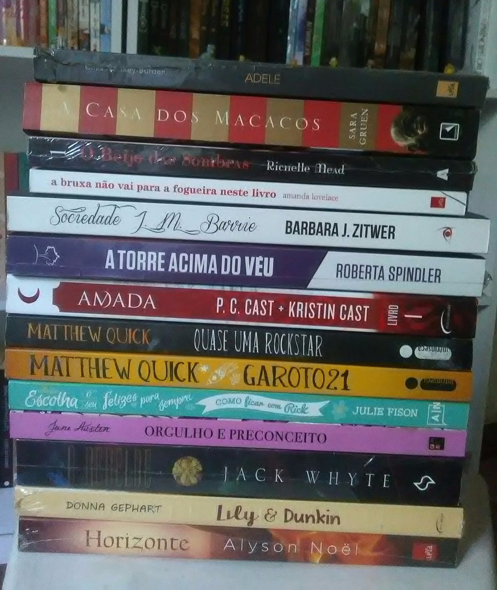 Migs bookstan ou não, estou vendendo alguns dos meus livros para custear o final do meu tratamento médico explico melhor no link (vaka.me/1030764) 

💸Os livros estão entre R$ 20-25 já com frete! (Picpay/boleto ou mercado pago)
Os RTs me ajudam muito!