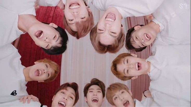 ohdearnct's tweet photo. touch mv by nct127 is one of the cutest and it shouldnt be forgotten 💕 https://t.co/P5MdshVY13
