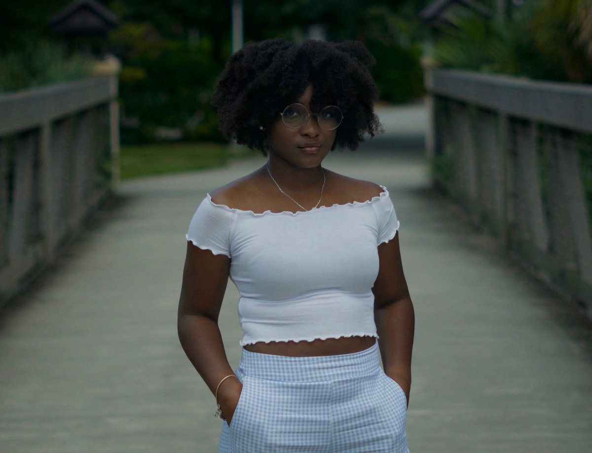 NatTextUCF's tweet photo. Join us in welcoming Yasmeen Sawyers, a Senior majoring in Mathematics with a minor in Business hailing from Brooklyn, NY! She is Naturally Textured’s Treasurer for the 2020-2021 academic year. Her favorite natural tip is ALWAYS detangle your hair when wet!!
#HeyCURLfriend ➿ https://t.co/3Ex4au6iN9