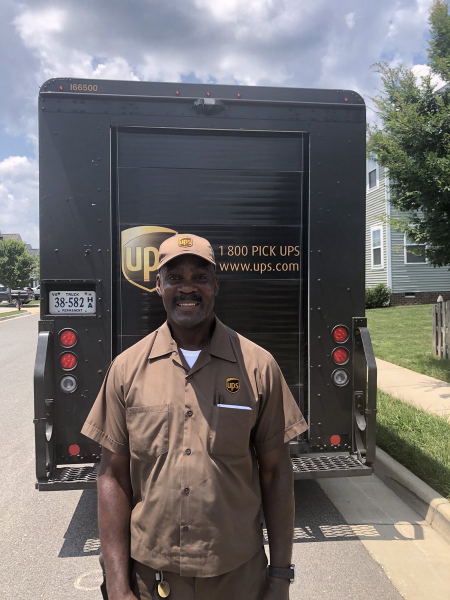 DelLipscombe's tweet photo. John, a day 10 Service Provider, was observed walking off a stop that he had missed. Great job not backing!!!!#dontback @Jimgamble247 @RichmondSafety @LaralisaH https://t.co/BpN4OsyhYQ