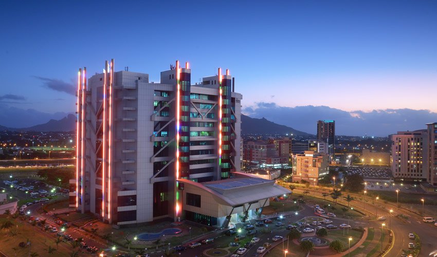 Congrats Mauritius: Africa's 1st High Income Country. World Bank makes classification official. Mauritius said it would do it, has set people-oriented economic growth goals, practiced government financial discipline and attracted investment via transparency and sound policies.🇲🇺
