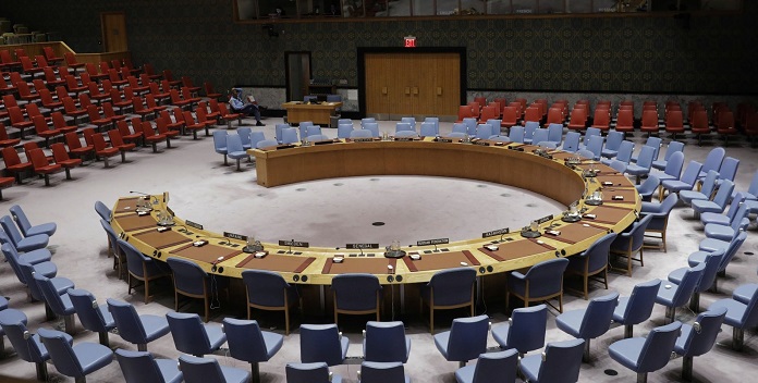 YaleGlobal (@yaleglobal) on Twitter photo The Covid-19 pandemic should have been a straightforward apolitical challenge - but global and local governments quarrel over masks, social distancing & the magnitude of the crisis
#GlobalGovernance #Covid19 #UNSecurityCouncil #EU <a href="/hwhawksley/">Humphrey Hawksley</a>
yaleglobal.yale.edu/content/divide… The Covid-19 pandemic should have been a straightforward apolitical challenge - but global and local governments quarrel over masks, social distancing & the magnitude of the crisis
#GlobalGovernance #Covid19 #UNSecurityCouncil #EU <a href="/hwhawksley/">Humphrey Hawksley</a>
yaleglobal.yale.edu/content/divide…