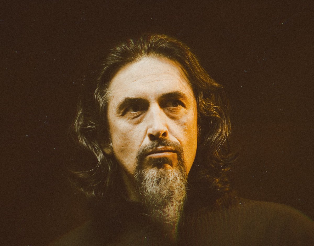 TrclleyWitch's tweet photo. Tonight on Killing Potter : a convicted Deatheater's house and family get blown up by his assassin stepdaughter.
#KillingEve #HarryPotter #WorstCrossover #IgorKarkaroff #PredragBjelac https://t.co/34s6OxFeM3