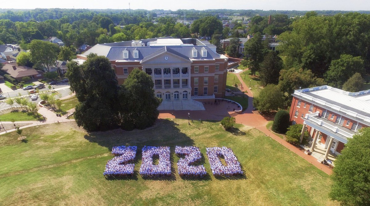 MaryWash's tweet photo. #UMW2020, including Summer and December 2019 grads, please remember to complete the survey that was emailed to you last week so that we know your Commencement preferences. π
Read more β‘οΈ https://t.co/UaA4Lc9U8q https://t.co/rB0qIpc3i8