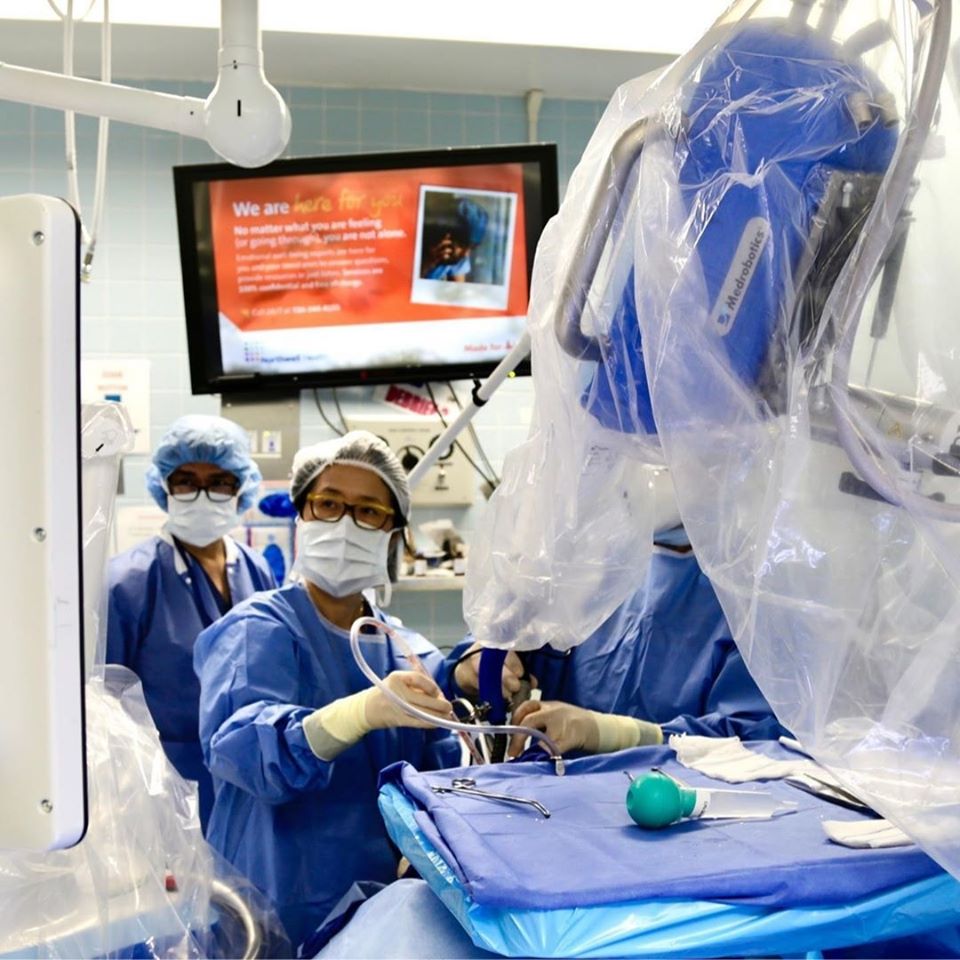 NewYorkFPC's tweet photo. Our team in action!

#NYC #newyorkfacialparalysis #nycsurgeon https://t.co/Nki7qxUV8y