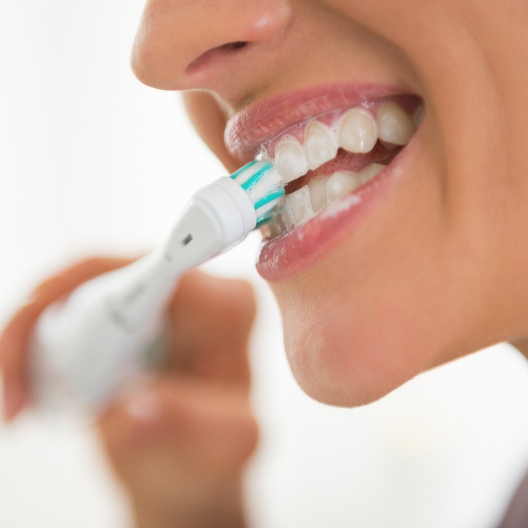 BrennerScottDDS's tweet photo. A beautiful smile takes more than regular brushing and requires periodic professional care. Scott Brenner DDS and staff are here to make your experience as comfortable as possible! Call today! (847) 918-9763 #ScottBrennerDDS #VernonHills #Illinois #DentalCare https://t.co/rA79L4wC49