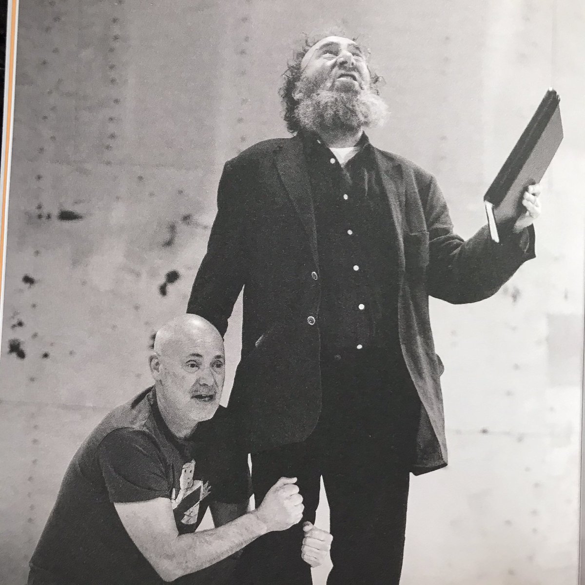 Stes_Adventures's tweet photo. Todayโs featured RSC programme is from 2016 and is #KingLear starring #AntonySher as Lear with #NiaGwynne as #Goneril. Fantastic cast in this including #DavidTroughton #MarcusGriffiths #PaapaEssiedu #AntonyByrne #OliverJohnstone #NatalieSimpson #KellyWilliams and #GrahamWilliams https://t.co/YqXiNiNA7a