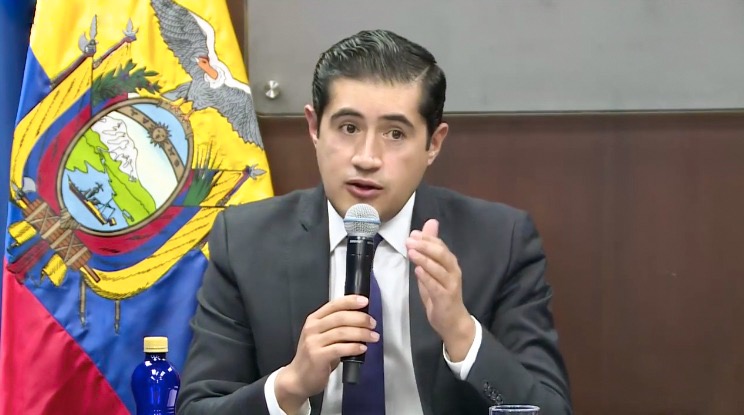 economico_produ's tweet photo. El ministro @RichardM_A señala que se ha llegado a un acuerdo con el grupo más grande de acreedores internacionales que poseen bonos ecuatorianos. A través de este acuerdo, el país tendrá más recursos para la reactivación económica y los programas sociales.
 
#PorUnMejorEcuador🇪🇨 https://t.co/smehXcSELQ