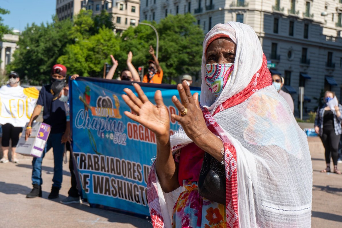 GeorgetownKILWP's tweet photo. 🚨 @ChmnMendelson announces that DC Council will fund an additional $5 million for DC undocumented workers.
This is a positive step that our communities fought for BUT IT IS NOT NEARLY ENOUGH. It leaves 20,000 excluded workers behind with no aid.
#DontExcludeMe #NoMeExcluyas https://t.co/tD1Y0ceGC8
