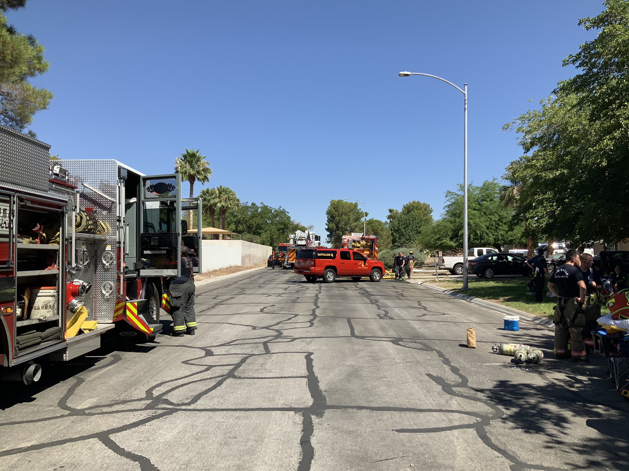Las Vegas FireRescue on Twitter: "F3H TOC: 9:05AM. 4057 Jory Trail. heavy  fire/smoke from 1-sto house, fire is OUT, heavy dmg to rear &amp; interior  of house, no injuries reported, cause U/I,