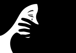IamJulesRae's tweet photo. i want to write about that girl who been victimized. Assulted. Exploited. Broken. Preyed on. Violated.
The girl who no longer feels like herself. Never able to escape her fear.
#mondaythoughts #BlackWriters #WritingCommunity #Africanauthor #JulesRaeAuthor  #omoye https://t.co/L1wmBzSDyy