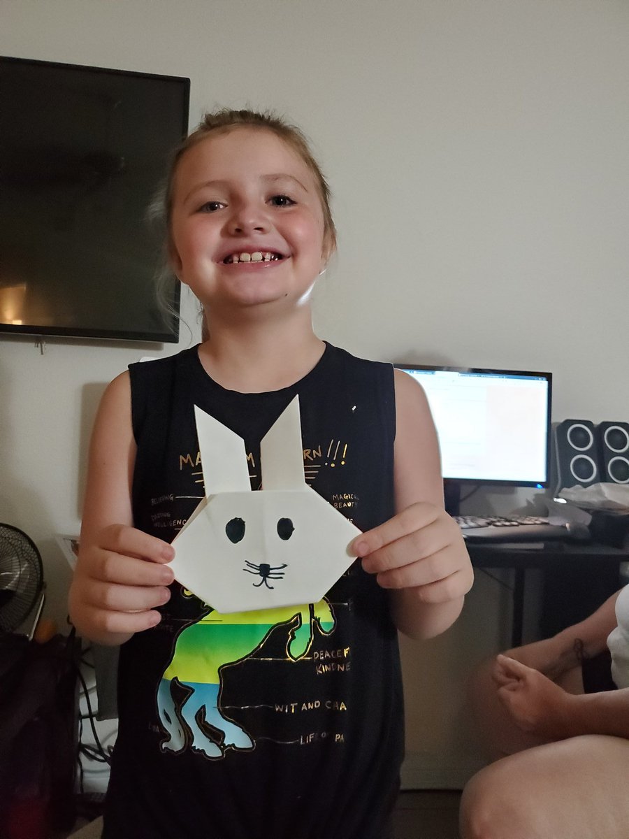 delopez715's tweet photo. Origami bunny! @edventure_AISD @GrayES_AISD @SADubberke @LAshley2016 @roopasan https://t.co/zYdRqrRfMu
