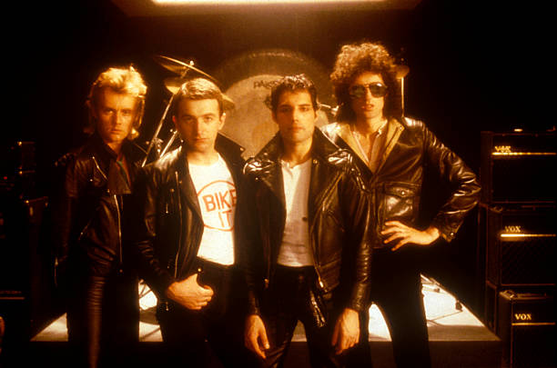 BoredWeb3's tweet photo. Queen, 1980. 📷  John Rodgers. https://t.co/PufMOjQi2j