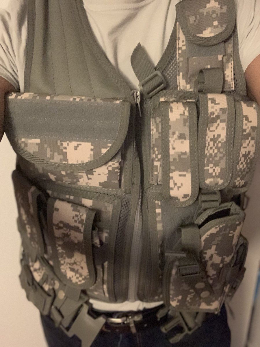 BlackOpsWarBear's tweet image. The new streaming gear! Cuz I’m Black Ops!! #warbear #twitchaffiliate #timeforwar