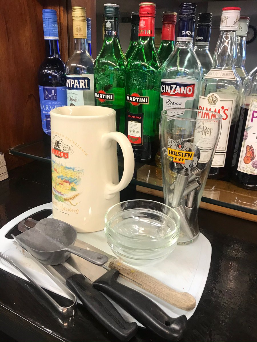 suttonmasonic's tweet image. Today the bar has been deep cleaned, glasses all washed, fridges cleaned, stock all checked, all shelf’s have been wiped, the floors been swept and washed and had a general tidy up. 🍺