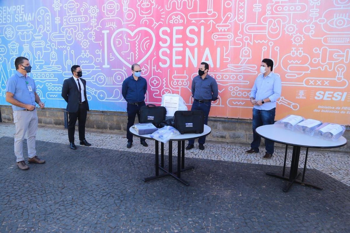 OrbisEngenharia's tweet photo. A Secretaria de Saúde de Aparecida de Goiânia recebeu 
do Senai quatro ventiladores pulmonares do projeto Iniciativa + Manutenção de Respiradores. Ao todo, a rede voluntária já consertou 45 aparelhos que foram testados e calibrados com laudo de engenharia clínica da Orbis. https://t.co/RneObnC4iI