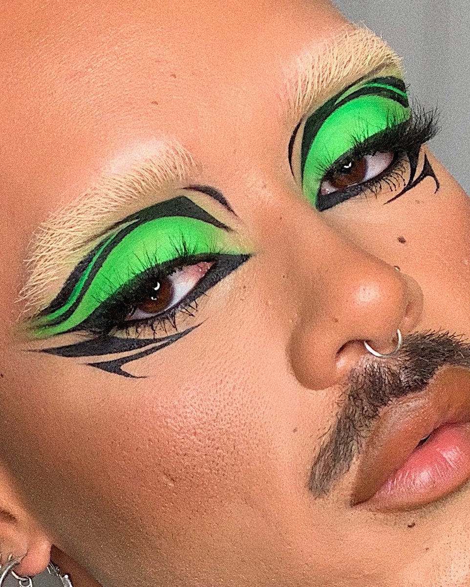 thbrksbrthr's tweet image. inspired by @laurrrelyse 🦠