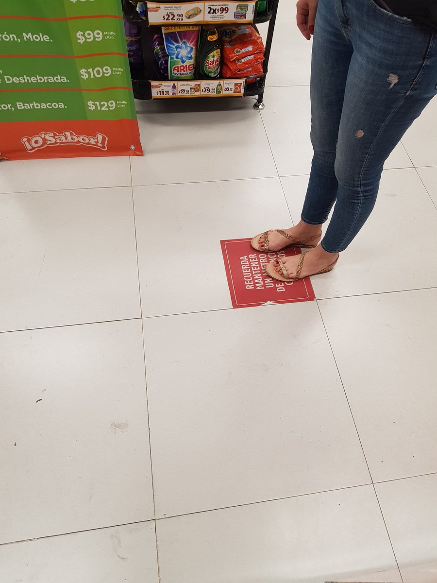 PiesitosL's tweet photo. Fav y RT para estos piesitos 🥵😍🔥🔥.#feet #feetlovers #feetadict #fetishfashion #feetlovers #feetpics #sandals #barefoot #teenfeet #girlsfeet #pies #voyeur #milf #toes #sandals #milffeet #teen #fetiche #feetfetish https://t.co/AmSAFrnWDu