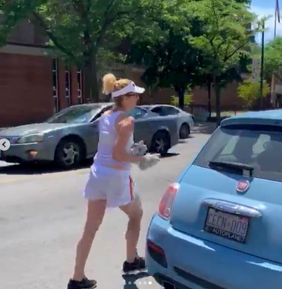 rananazzalh's tweet image. Foodbenders has been under attack by toronto zionists for months. Recently attacks have escalated. Just like settlers in Palestine, this blonde woman felt comfortable vandalizing the restaurant in broad daylight -- knowing police won't do shit. Yes her license plate is known.
