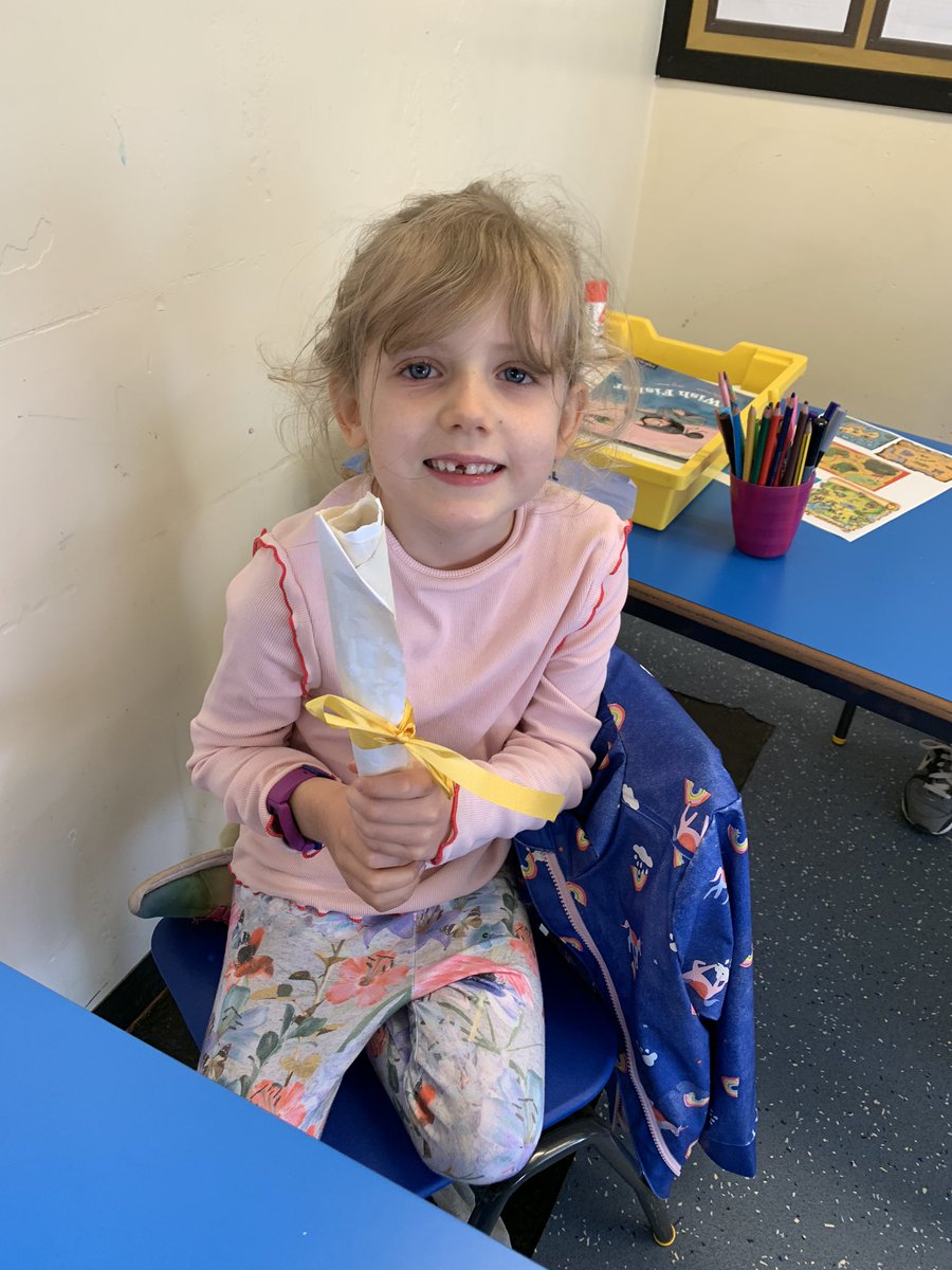 deb lowe tweet media