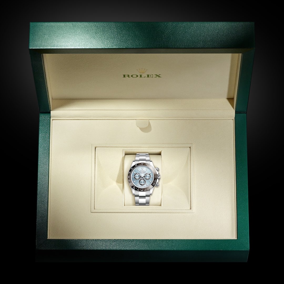 HughRice's tweet photo. The watch born to race. The Rolex Cosmograph Daytona in platinum, 40 mm case, ice blue dial, an Oyster bracelet. #Rolex #CosmographDaytona https://t.co/eYoP0ecKtD