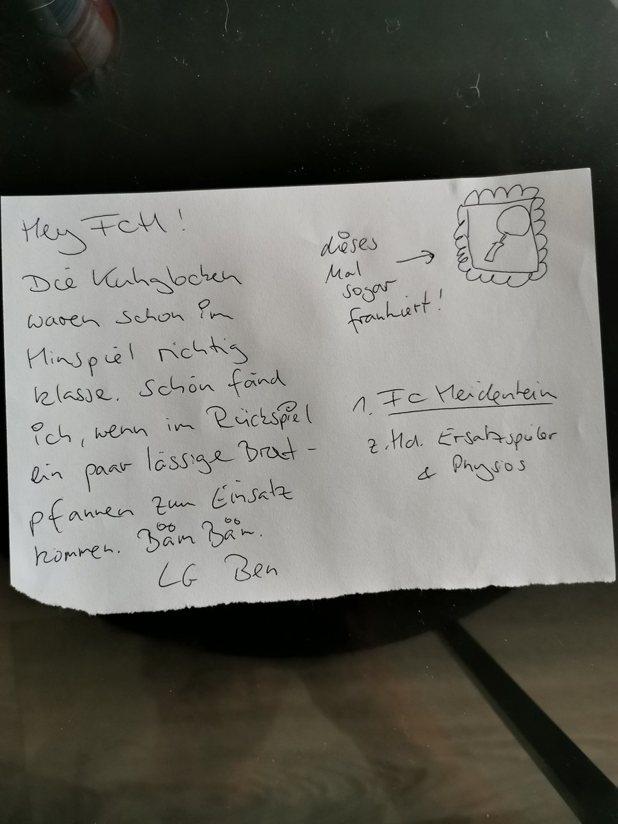 Frank_Bloemsche's tweet photo. #FCHSVW
Was habt ihr denn? War doch so gewünscht laut #Postkarte. #ben #lgben https://t.co/SdhTZSXANt