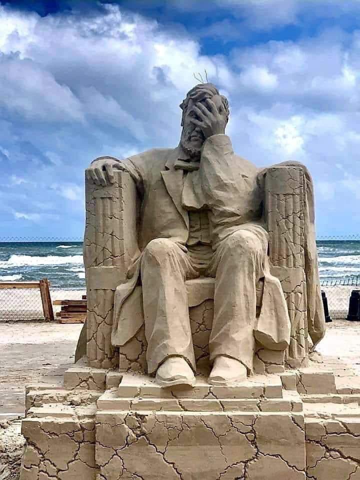 Texas sand castle contest winner, 2020. #thisisamerica #uspolitics #potus #AbrahamLincoln #DonaldTrump