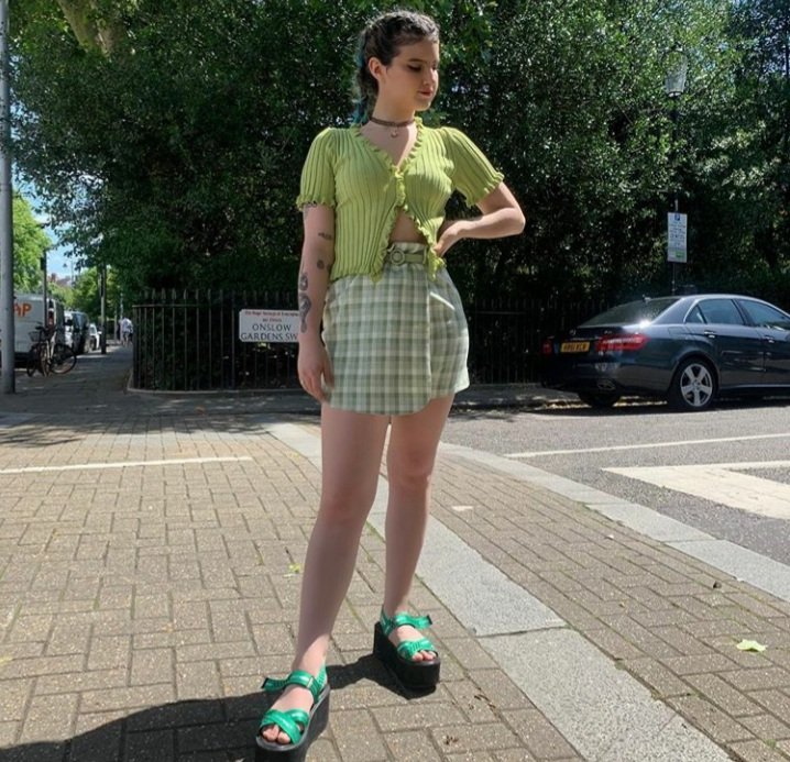 funfackt's tweet image. Chunseo is  half Filipino and Spanish