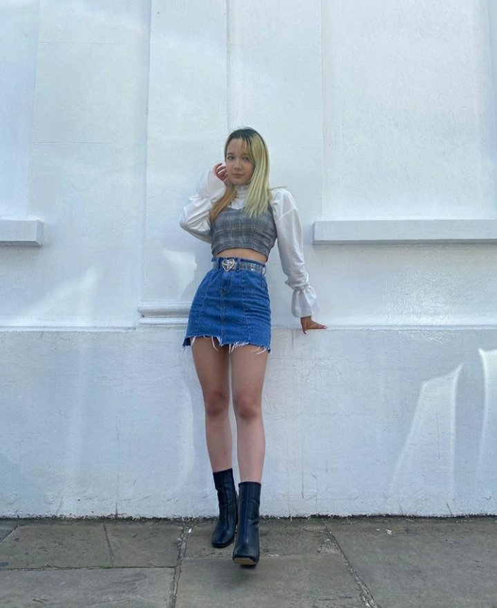 funfackt's tweet image. Chunseo is  half Filipino and Spanish