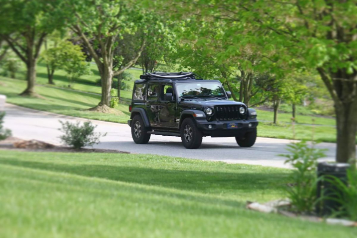 BakerDealMaker's tweet photo. HAPPY #SUMMER! 

https://t.co/MwBOLevZJY

#JeepLife #JeepFamily #NoLimits https://t.co/cskVihjH7b