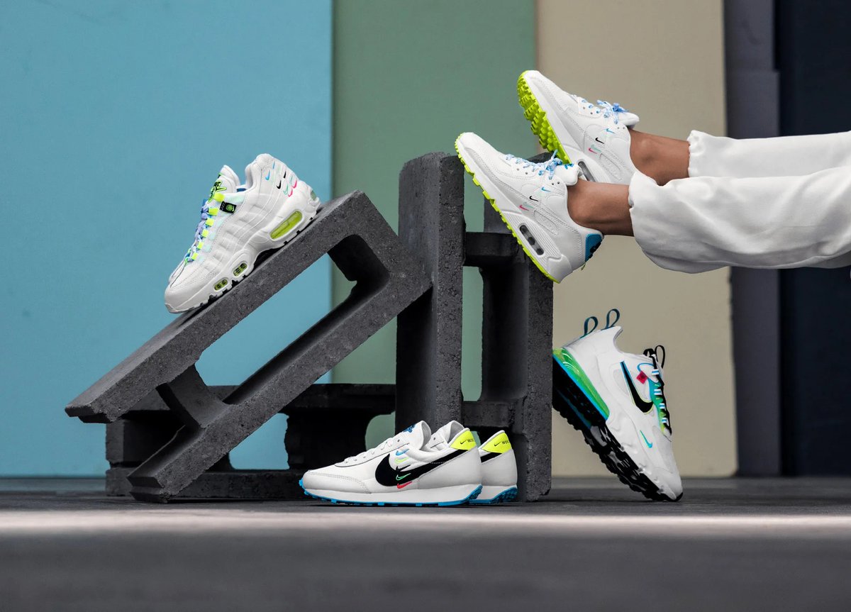 more sneakers twitter