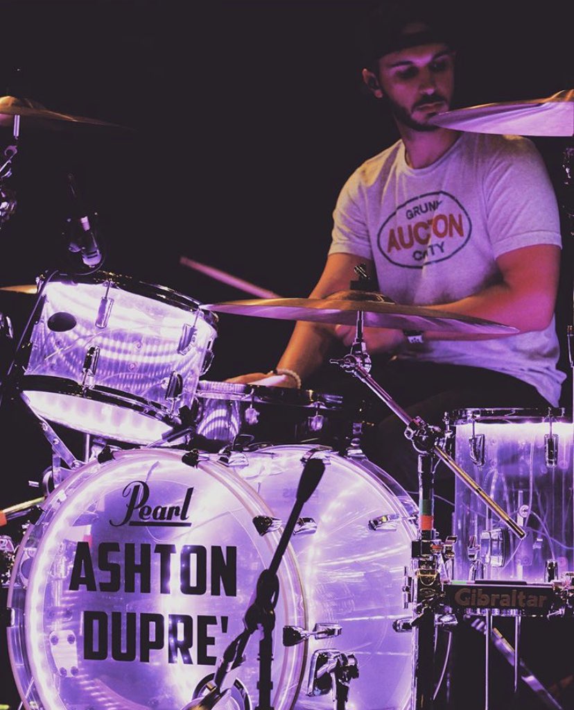 Digging this snap of the dude <a href="/dupreseth/">Seth Dupre</a> repping the DrumLite setup on his crystal beat😎