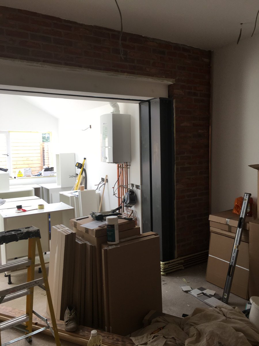 JacobsLadder7's tweet photo. Got a #property refurbishment planned? We suggest you draw up a schedule of works &amp; a budget! It’s essential that you get organised at the start of any project, so make lists/wall charts, drive down into the details &amp; keep track of every penny you spend along the way! 👊 https://t.co/OfyXJvbOXU